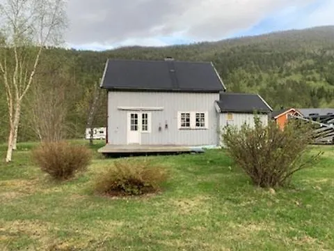 House Just North Of Arctic Circle Дом отдыха Saltdal