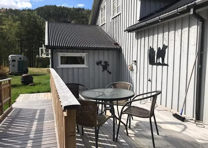 House Just North Of Arctic Circle Дом отдыха *